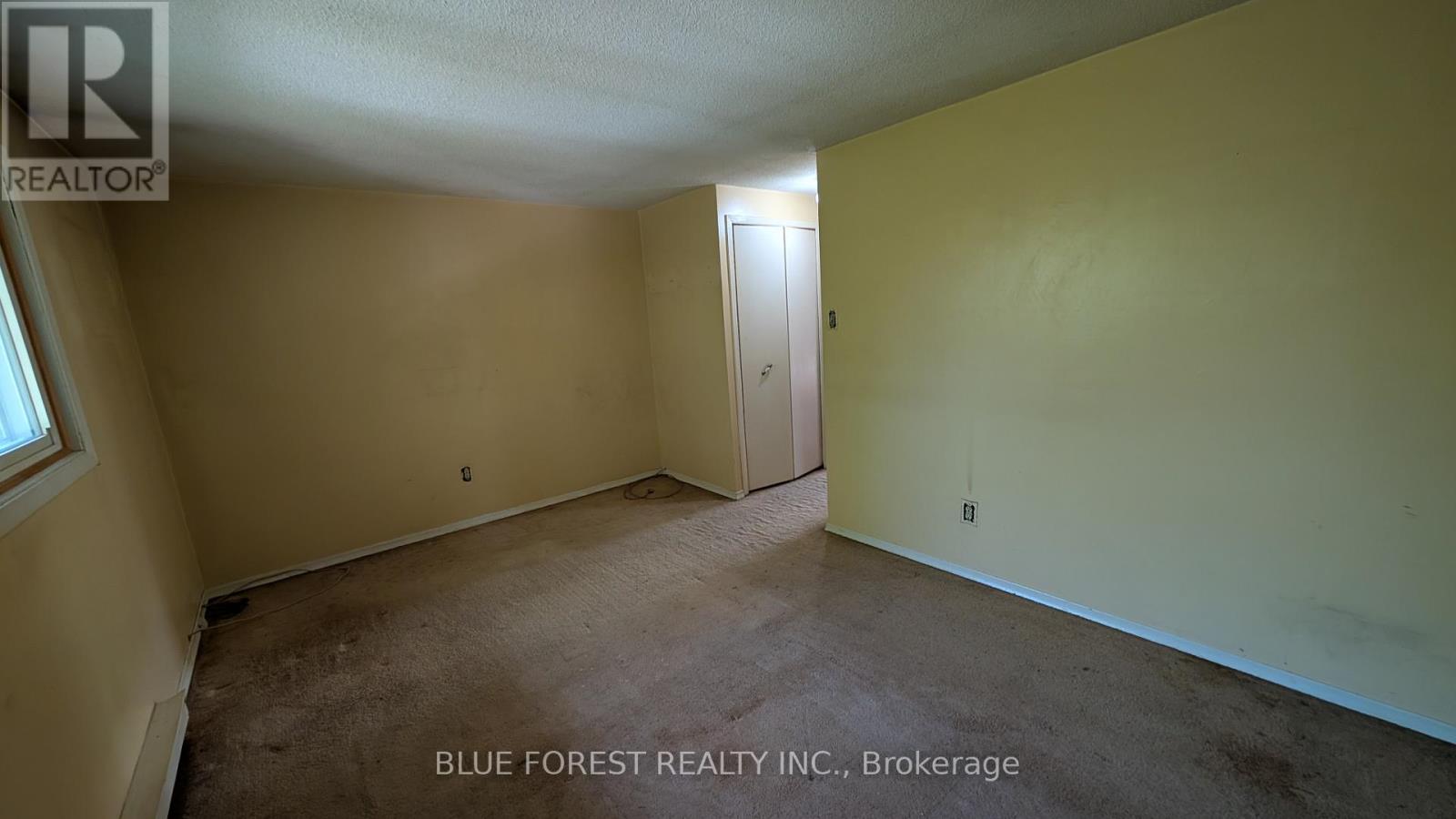 112 MARLBOROUGH AVENUE - 17