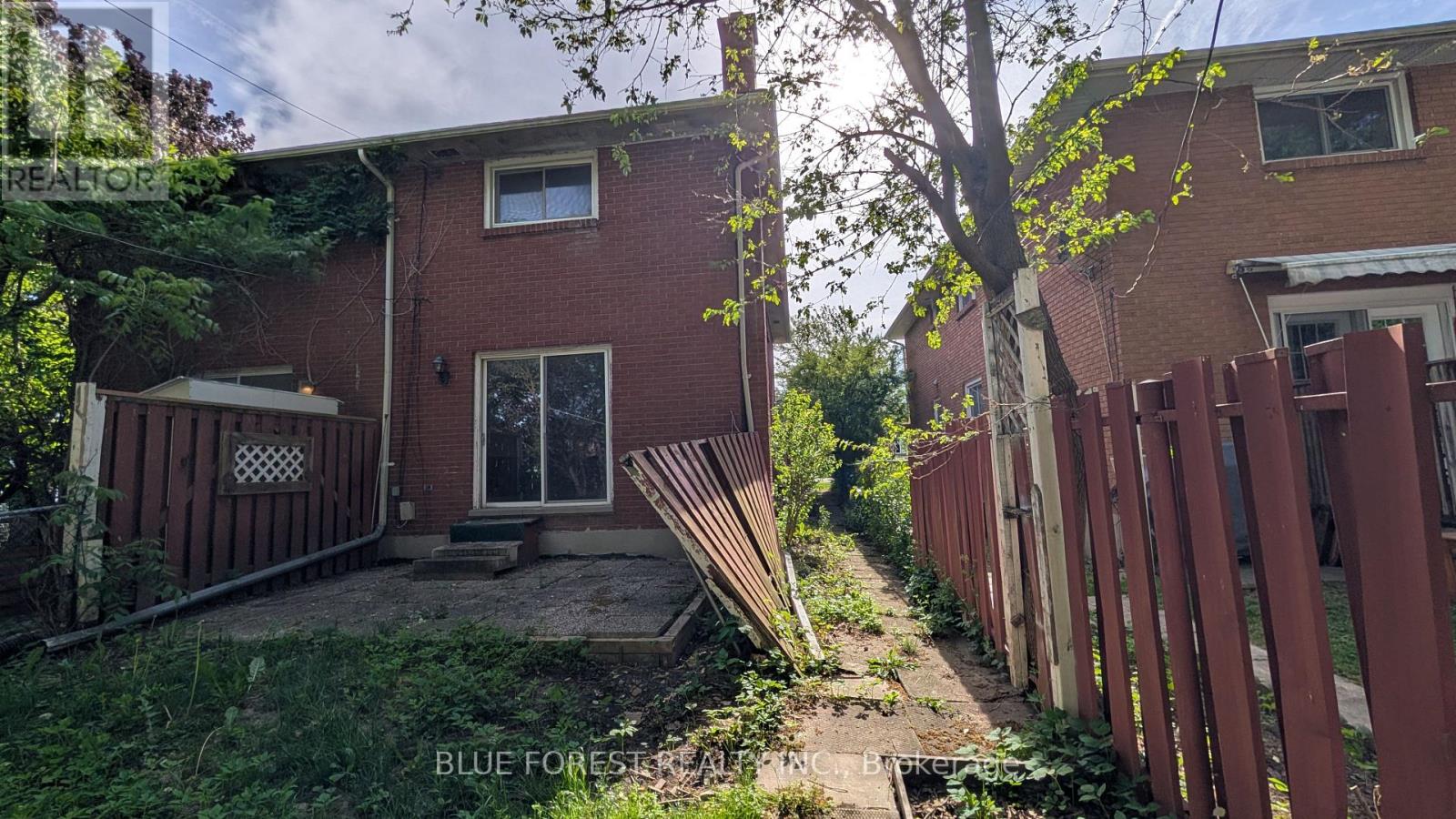 112 MARLBOROUGH AVENUE - 19