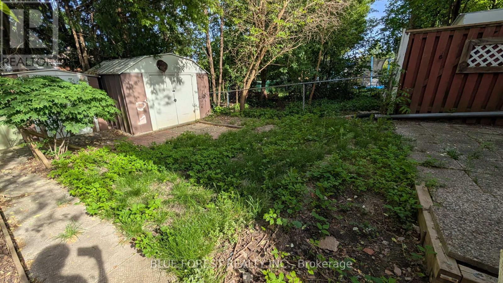 112 MARLBOROUGH AVENUE - 20