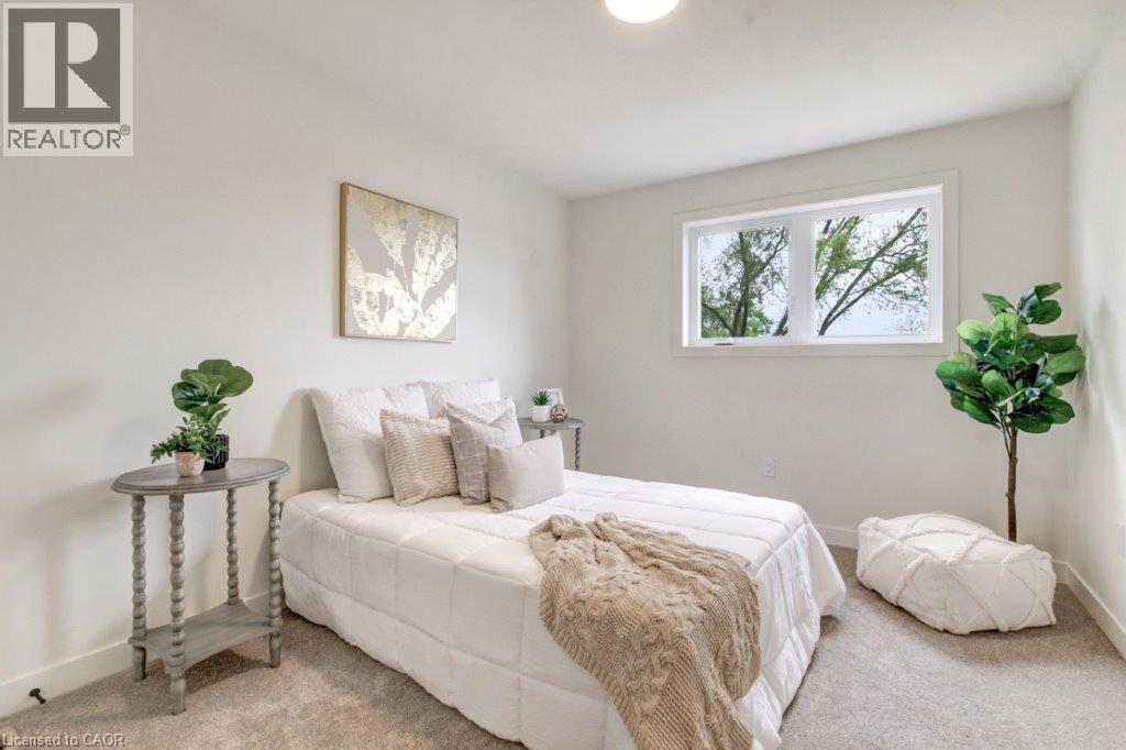 3-bedroom home for sale at 214 WILLIAM Street, Delhi ON · photo 18 of 22