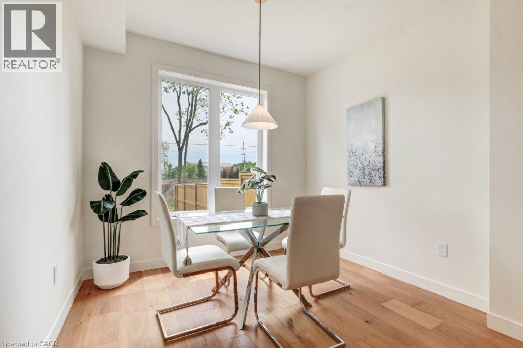 3-bedroom home for sale at 214 WILLIAM Street, Delhi ON · photo 6 of 22