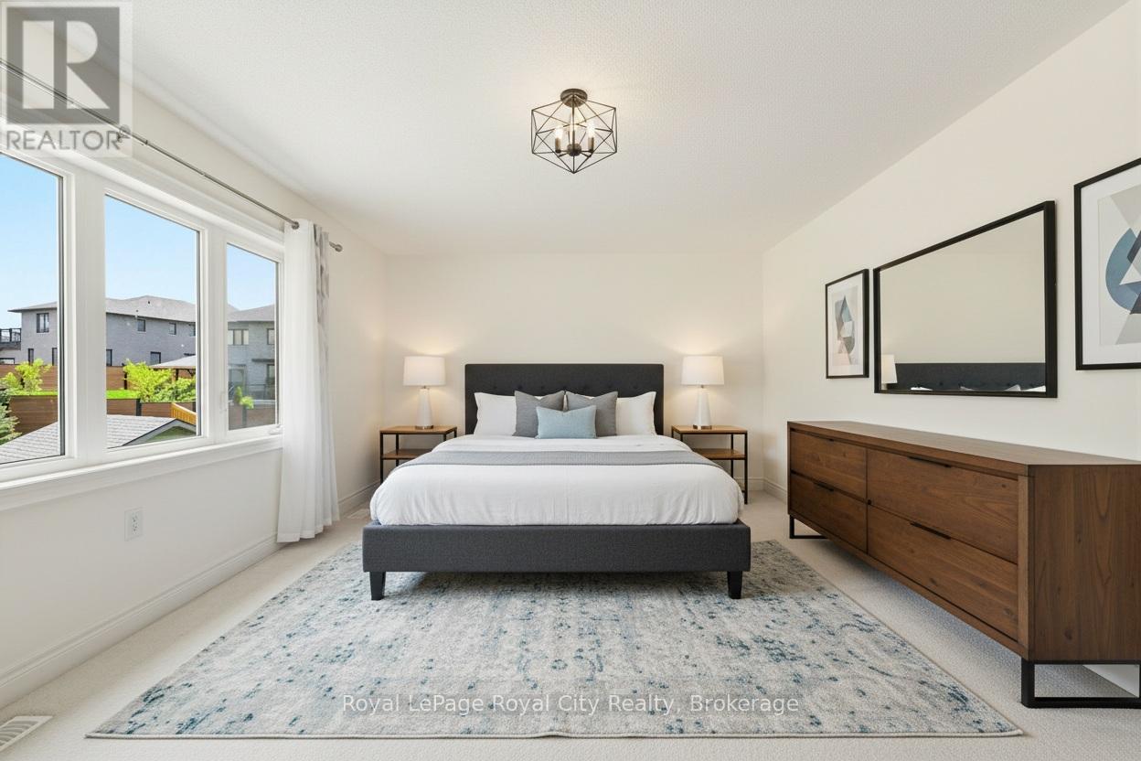 31 WETLAND WAY - 19