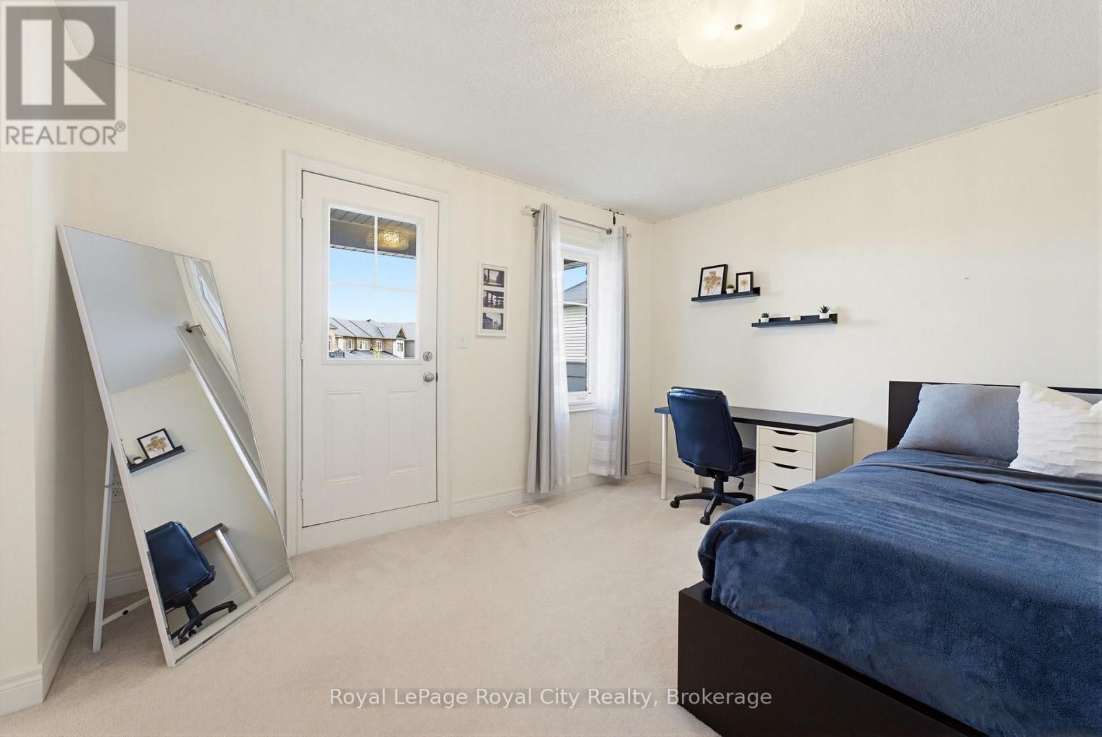 31 WETLAND WAY - 23
