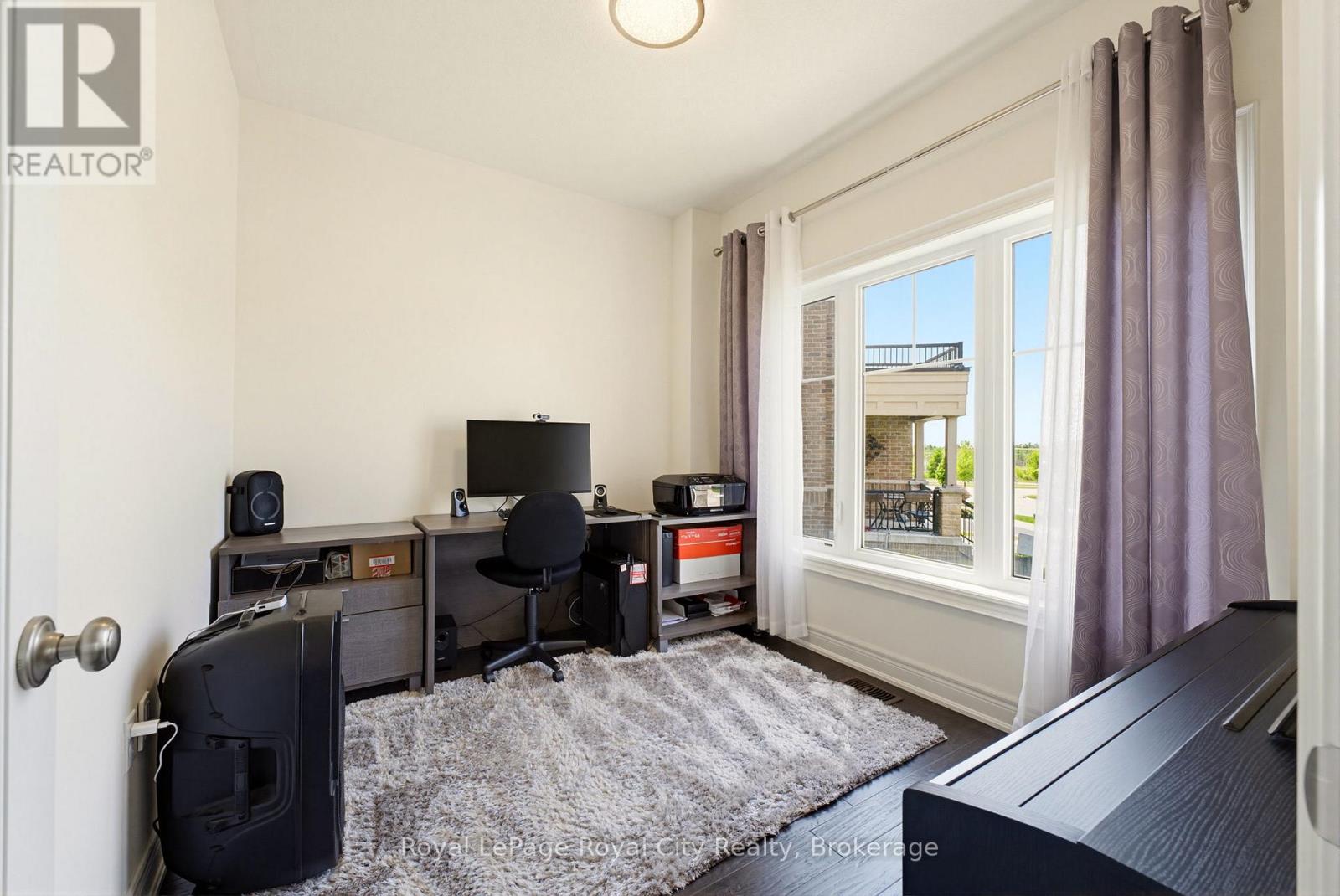 31 WETLAND WAY - 9