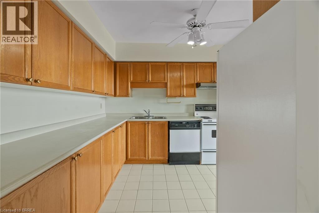 #905 9 BONHEUR Court - 8