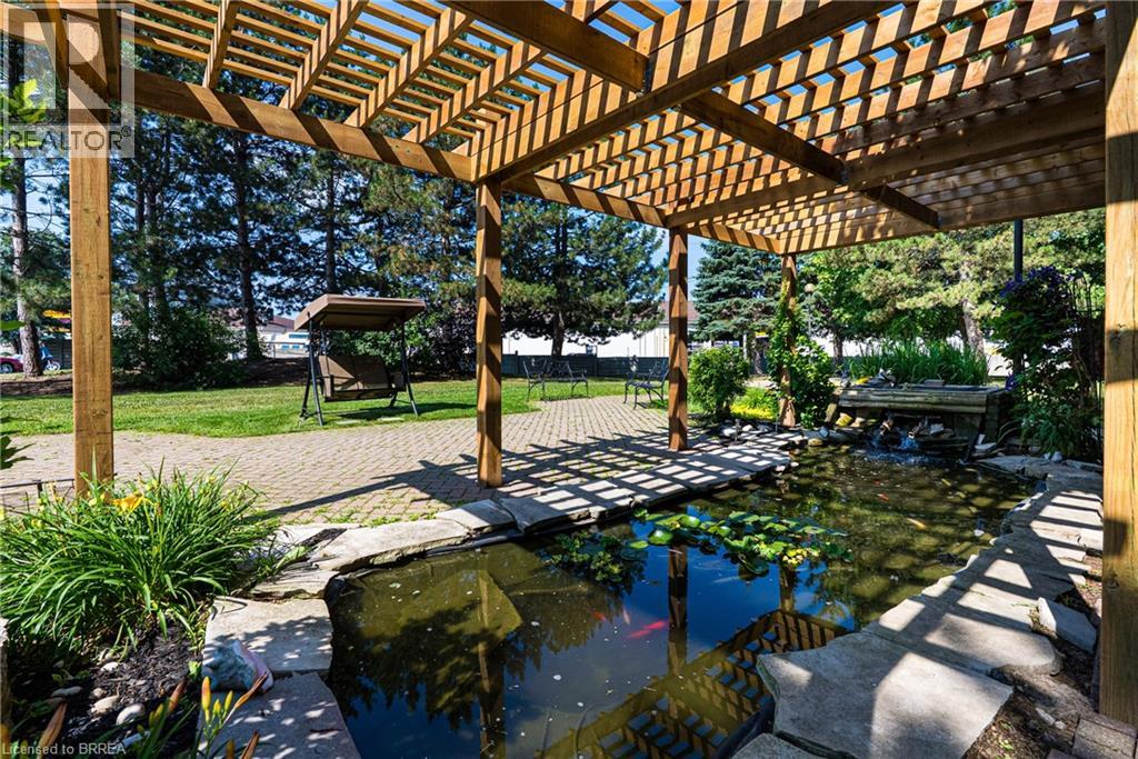 #905 9 BONHEUR Court - 35