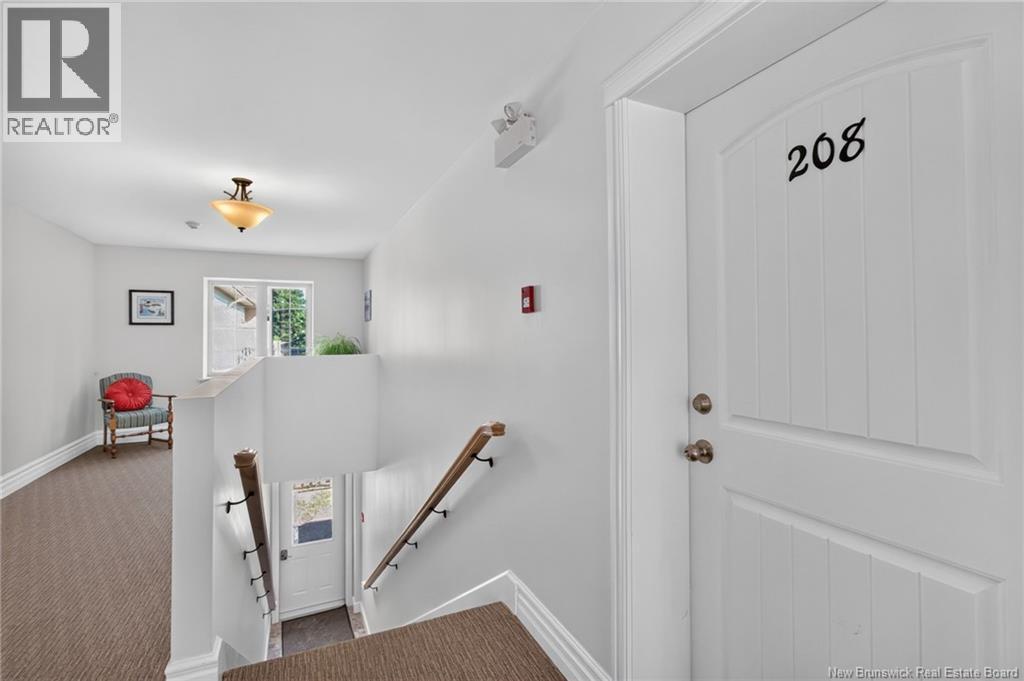 #208 98 Pleasant Street - 19
