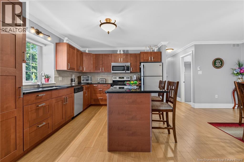#208 98 Pleasant Street - 26