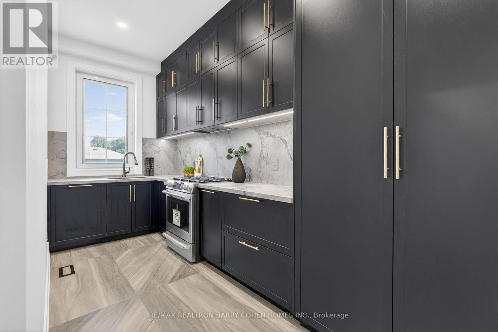 349 ELLERSLIE AVENUE - Image 15