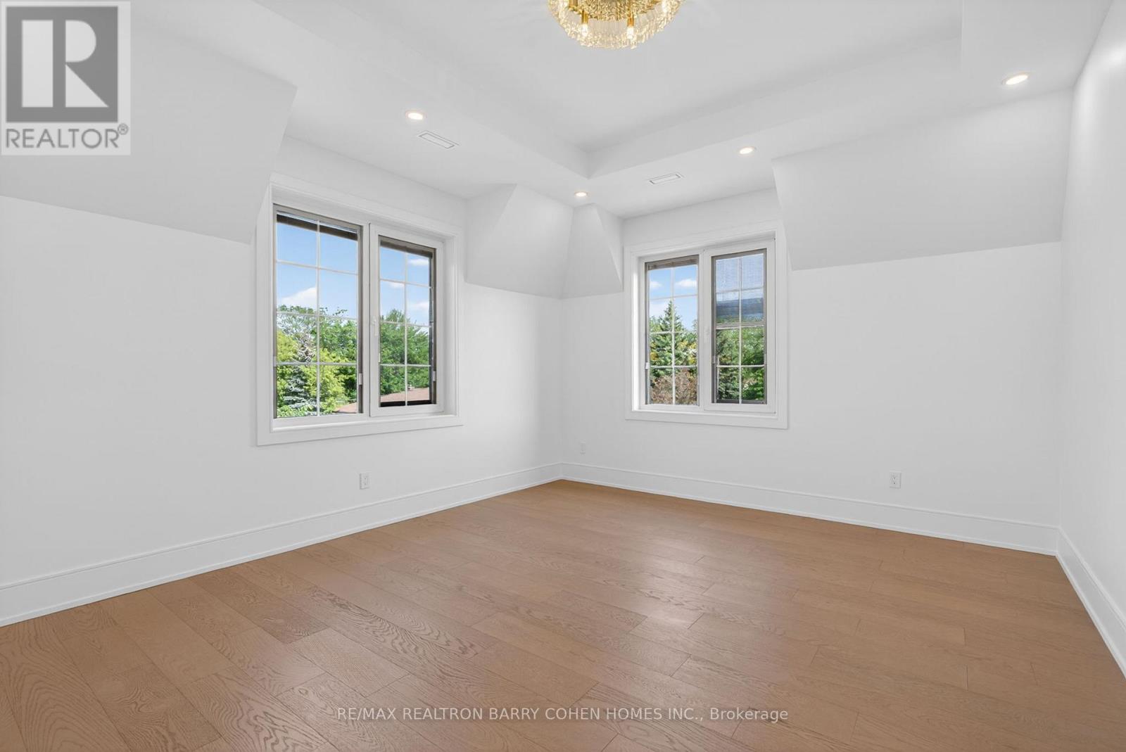 349 ELLERSLIE AVENUE - Image 36