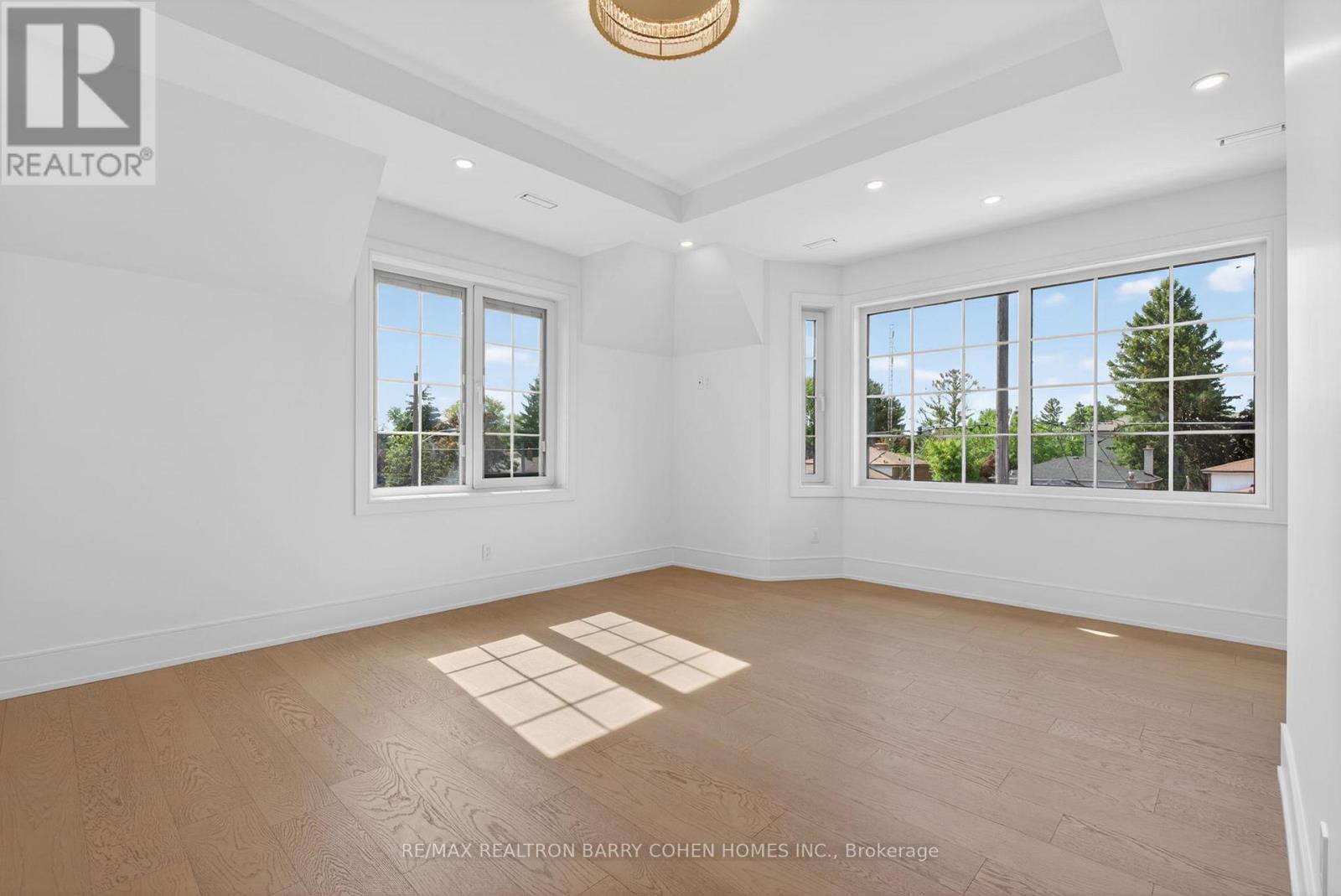 349 ELLERSLIE AVENUE - Image 39