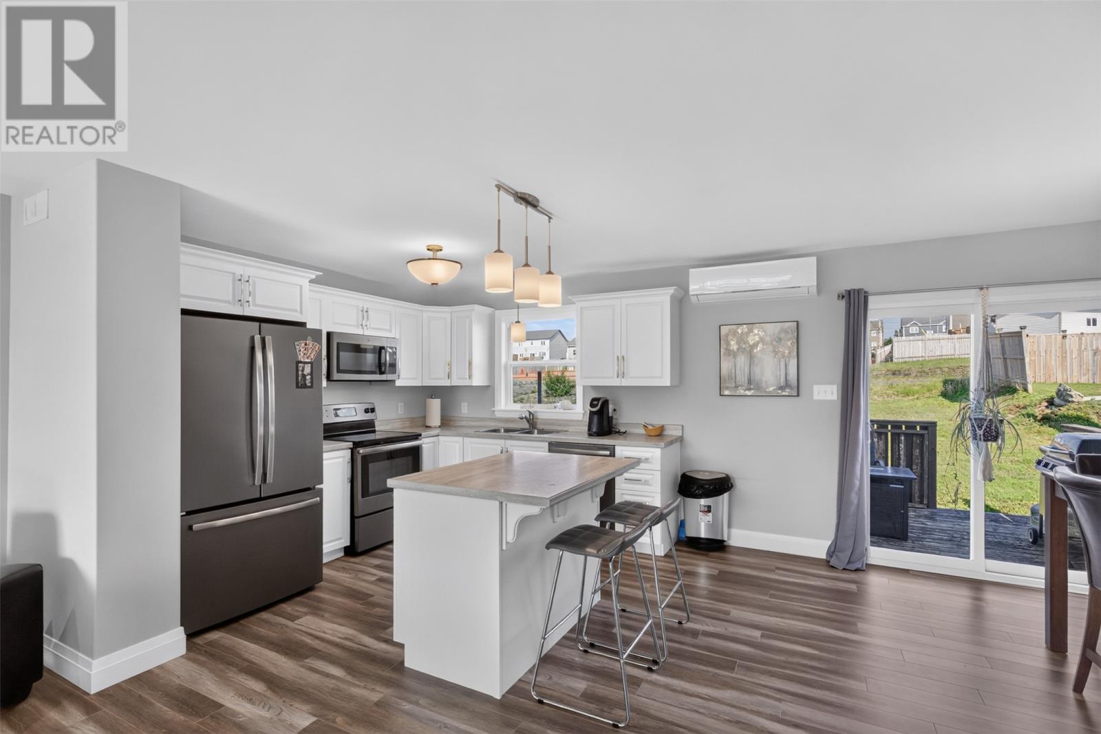 5 Pattison Street - 8