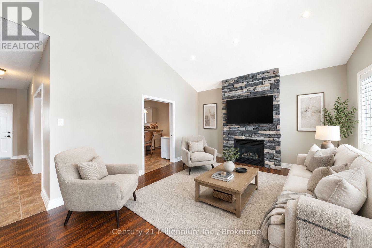 9 HILL STREET - 16