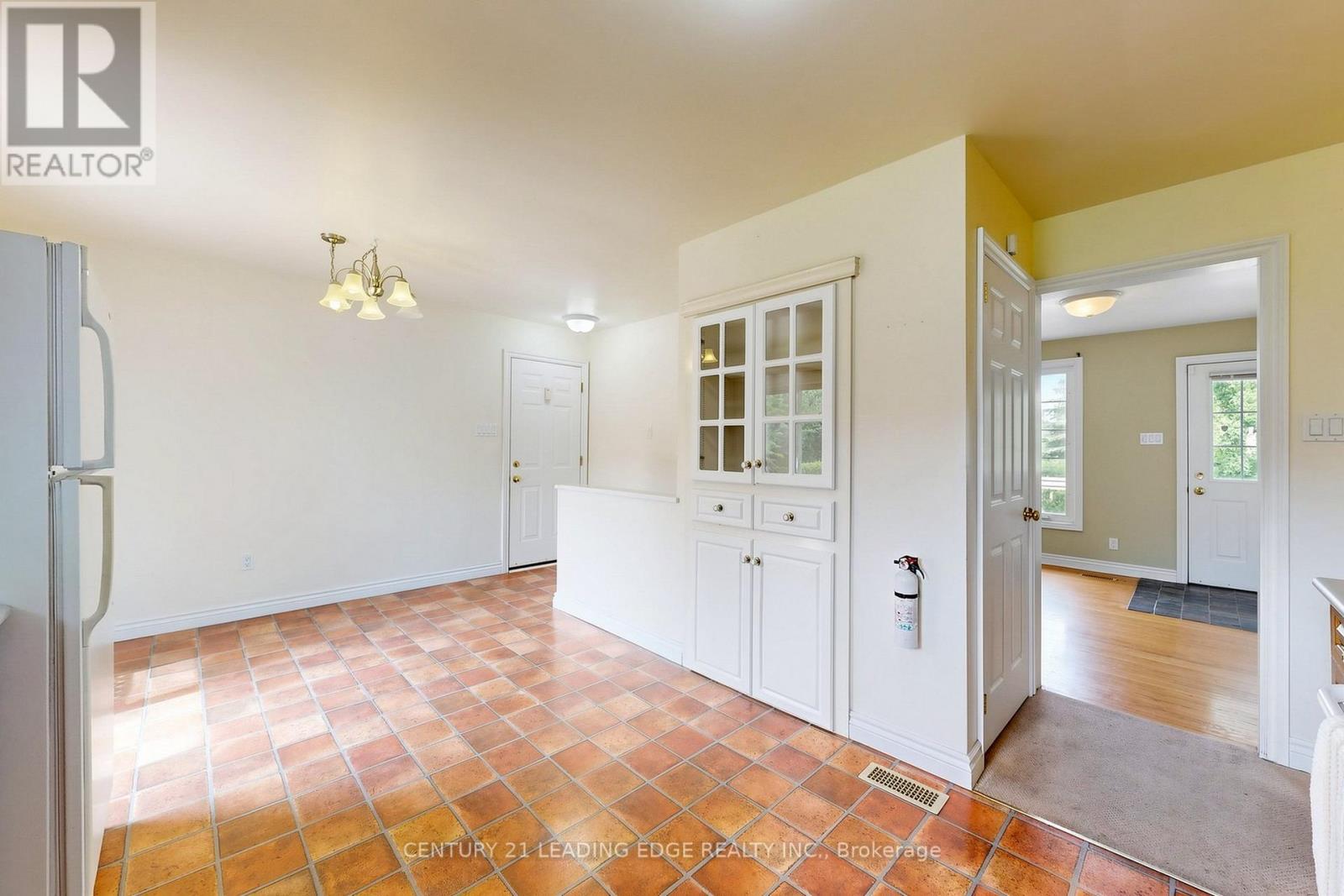 46 ASH STREET - 15