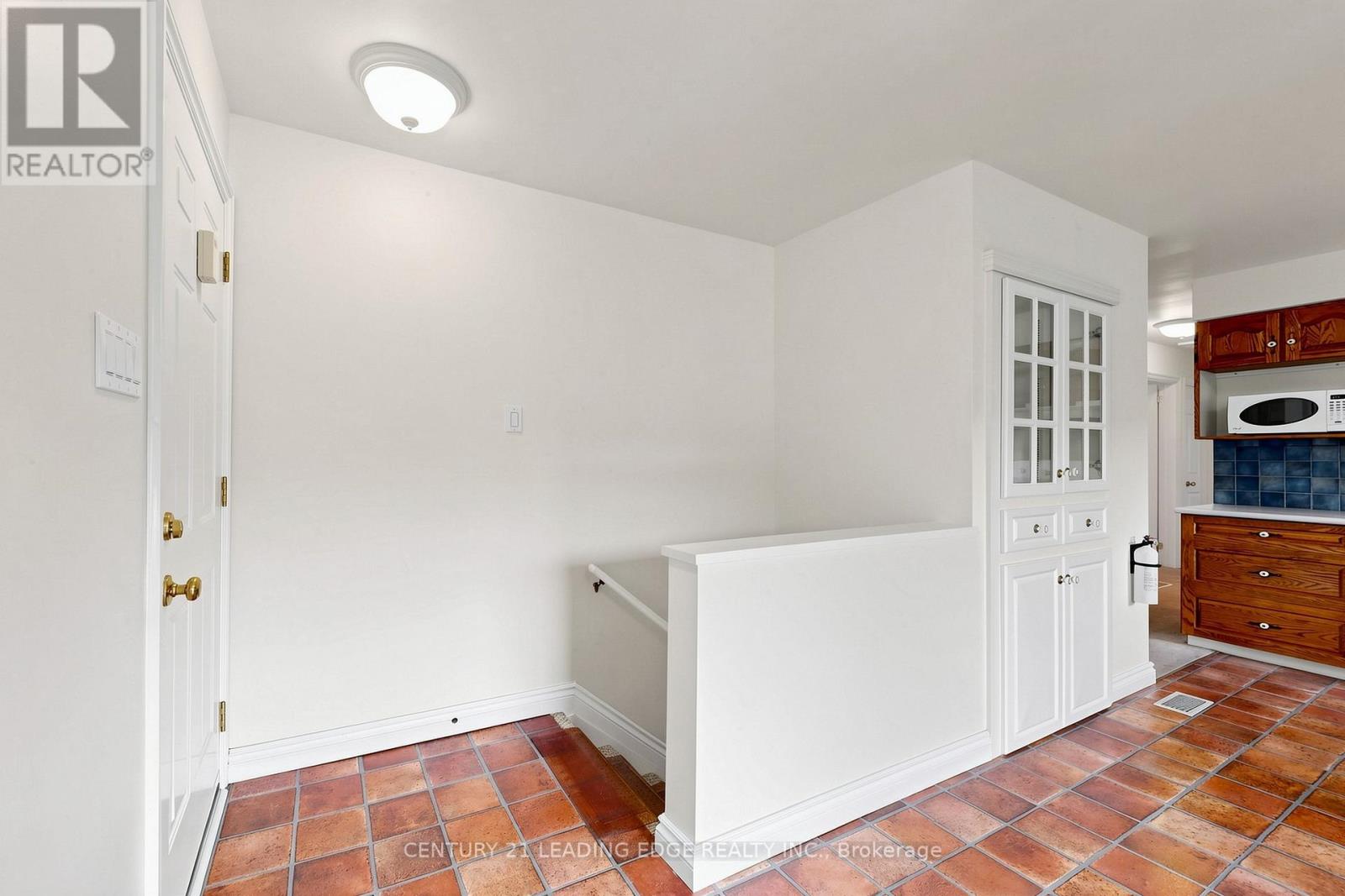 46 ASH STREET - 24