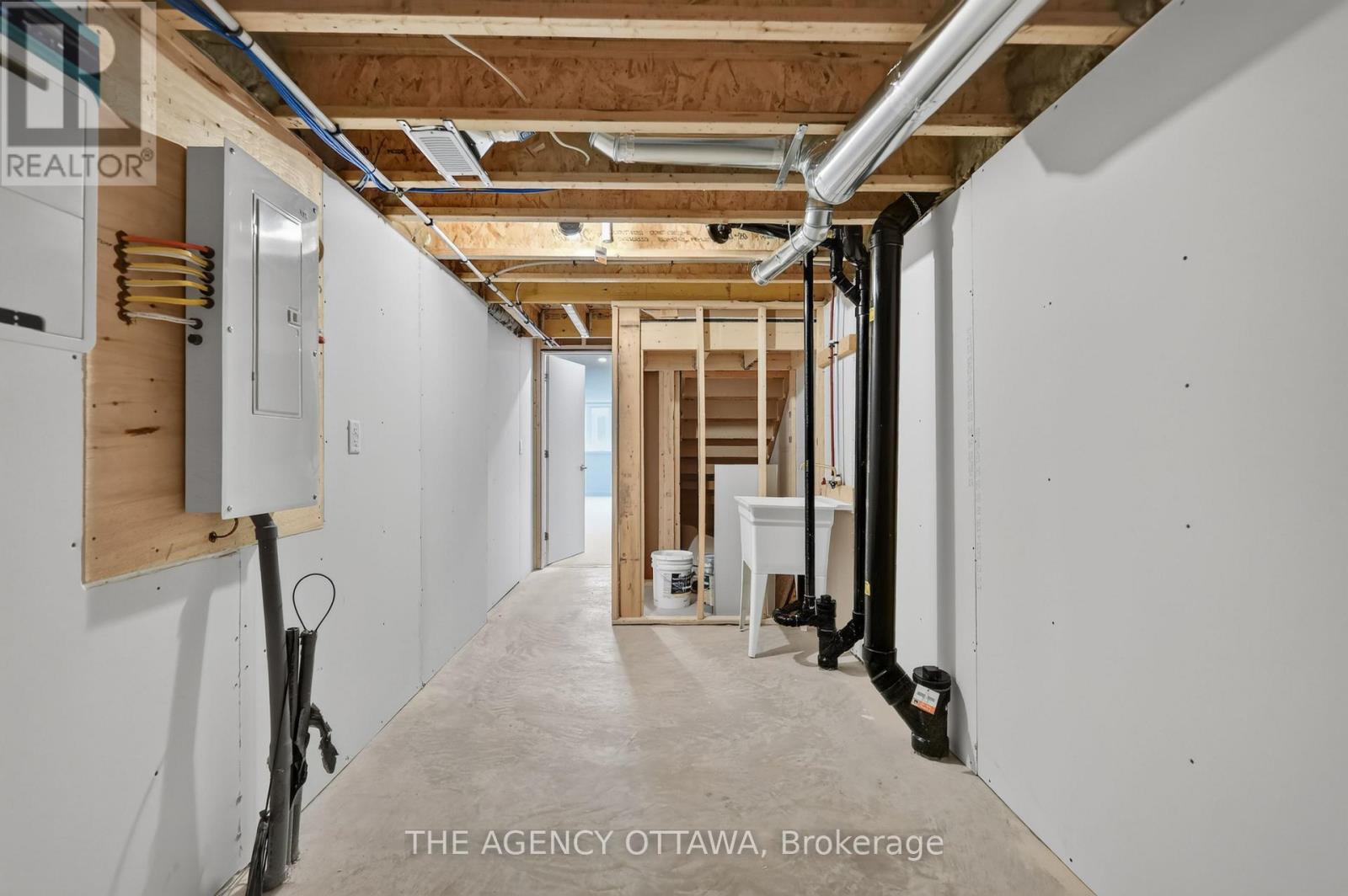 382 WALDEN DRIVE - 37