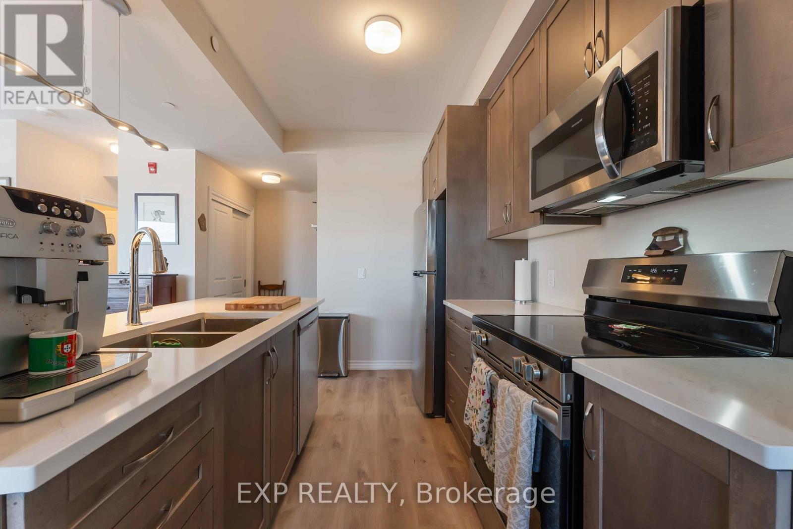 #505 1350 HEMLOCK ROAD - 20