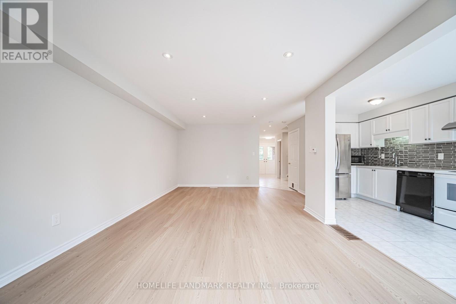 59 BLOOMGATE CRESCENT - 10