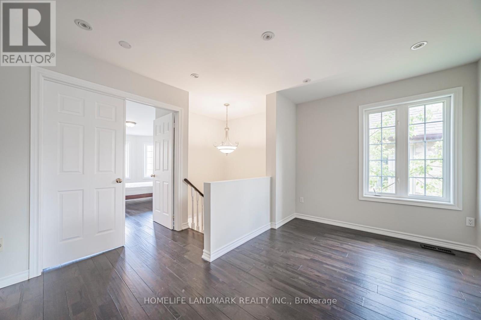 59 BLOOMGATE CRESCENT - 18