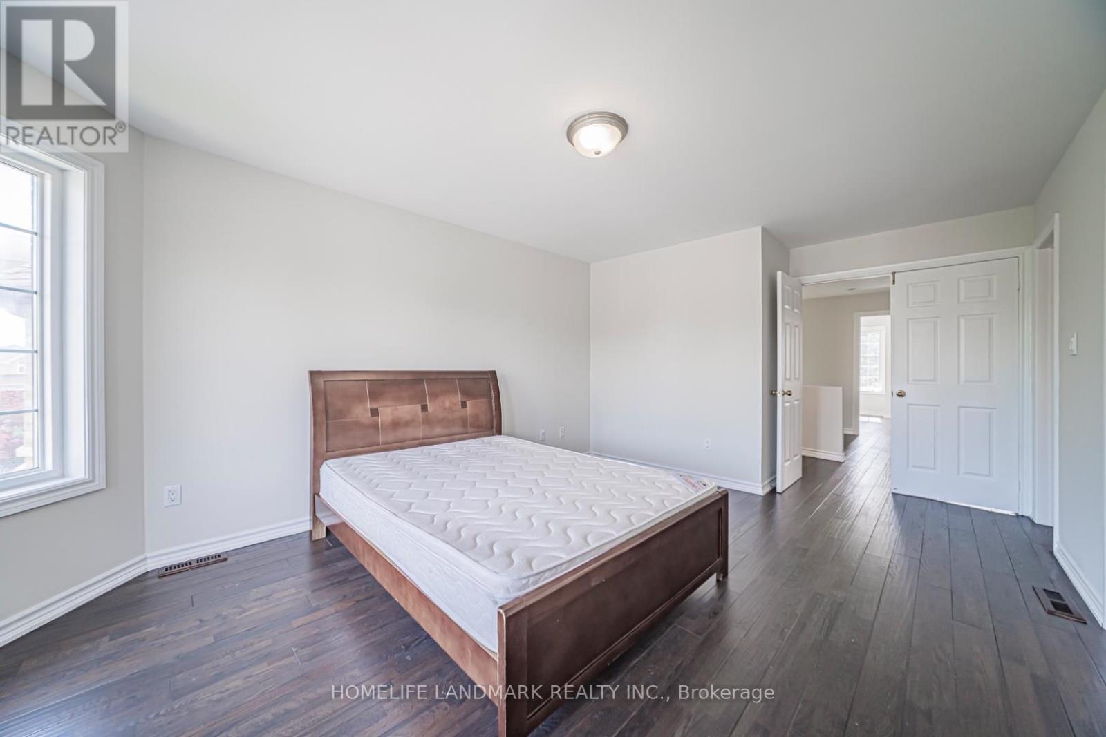 59 BLOOMGATE CRESCENT - 22
