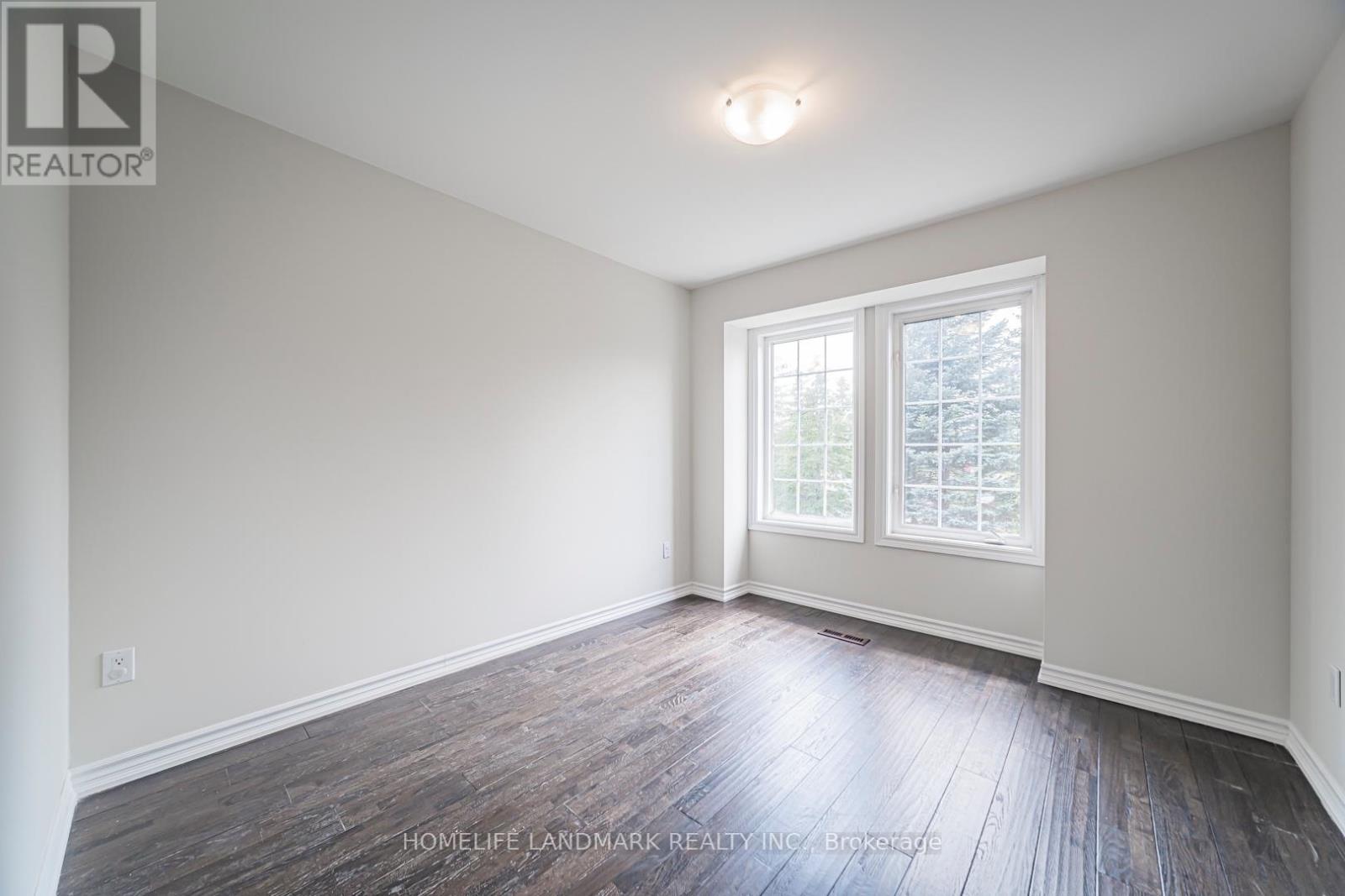 59 BLOOMGATE CRESCENT - 31