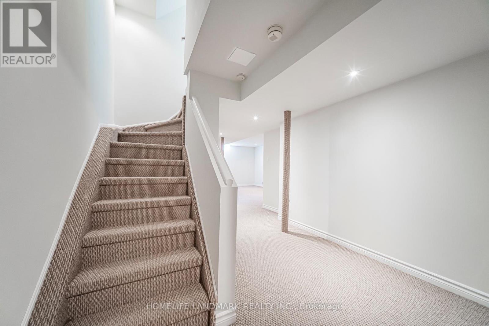 59 BLOOMGATE CRESCENT - 37