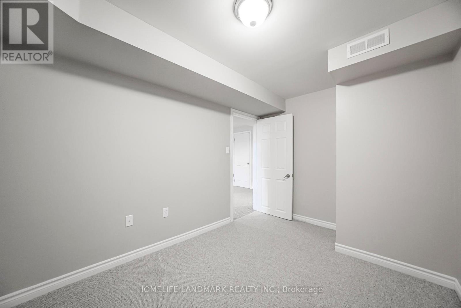 59 BLOOMGATE CRESCENT - 42