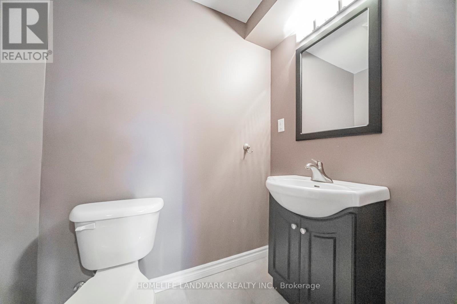 59 BLOOMGATE CRESCENT - 43