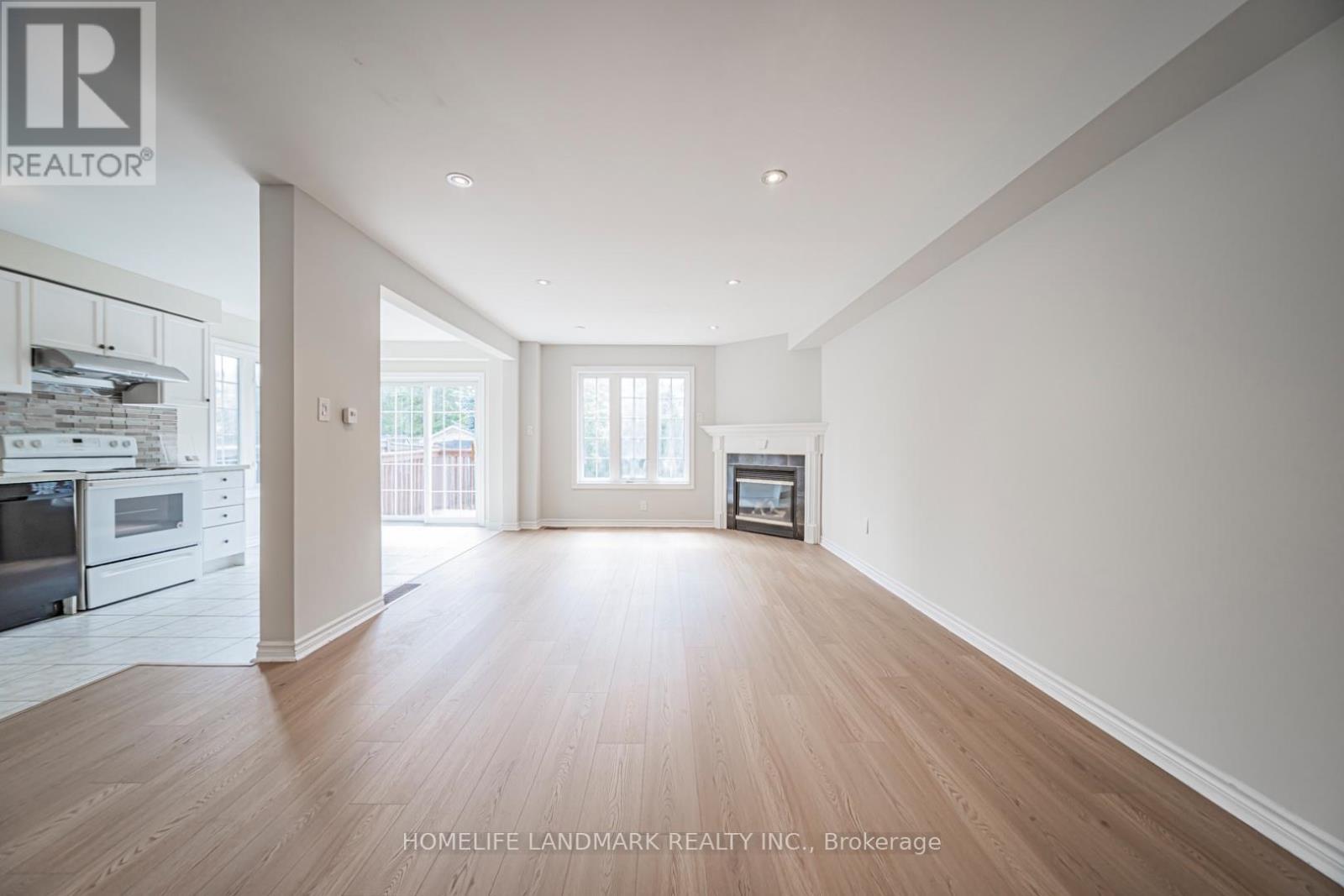59 BLOOMGATE CRESCENT - 7