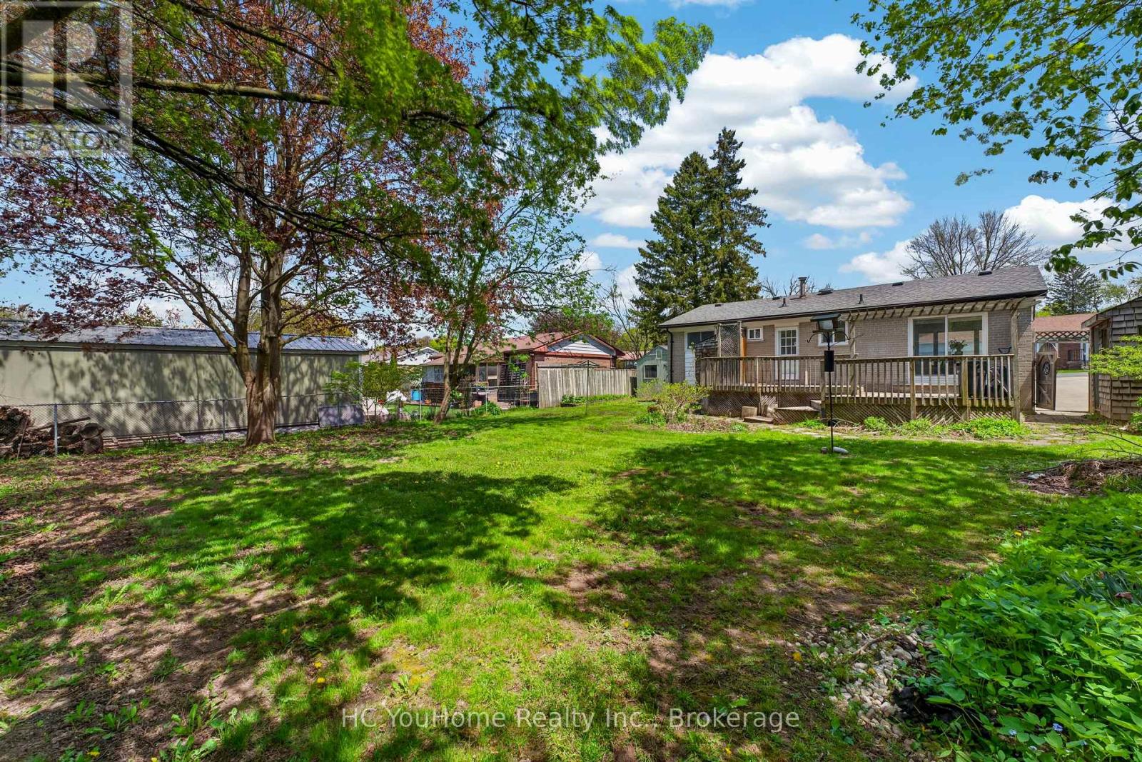 230 EAST STREET - 34