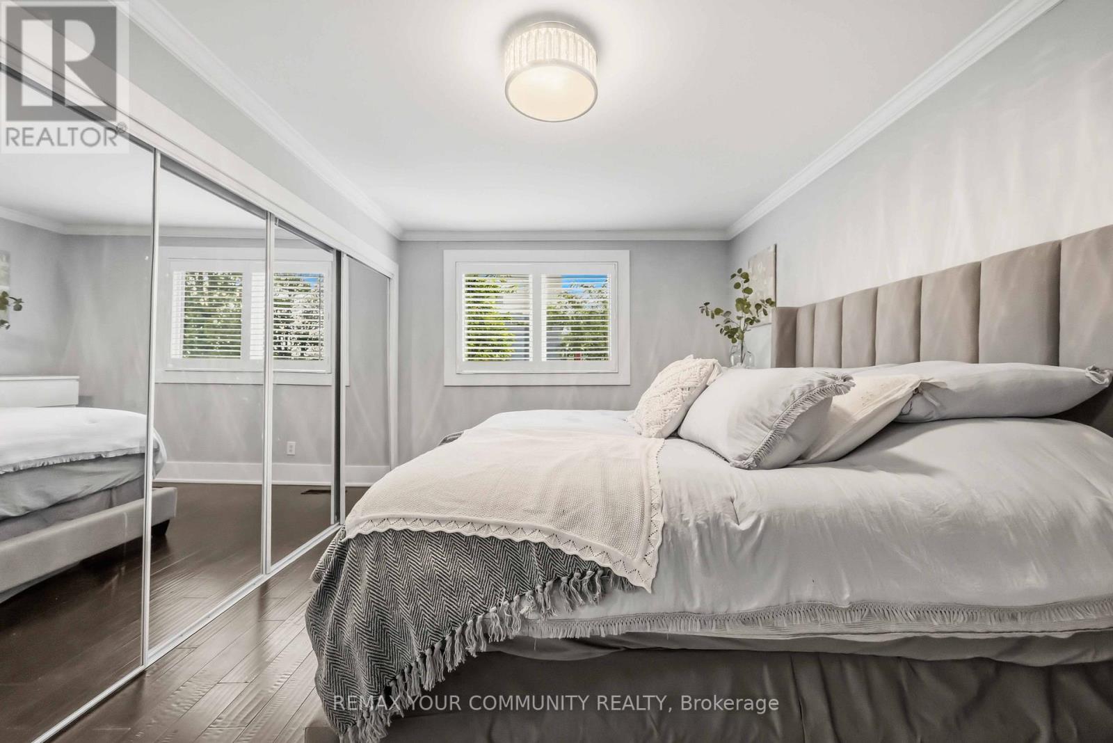 614 RUPERT AVENUE - 27