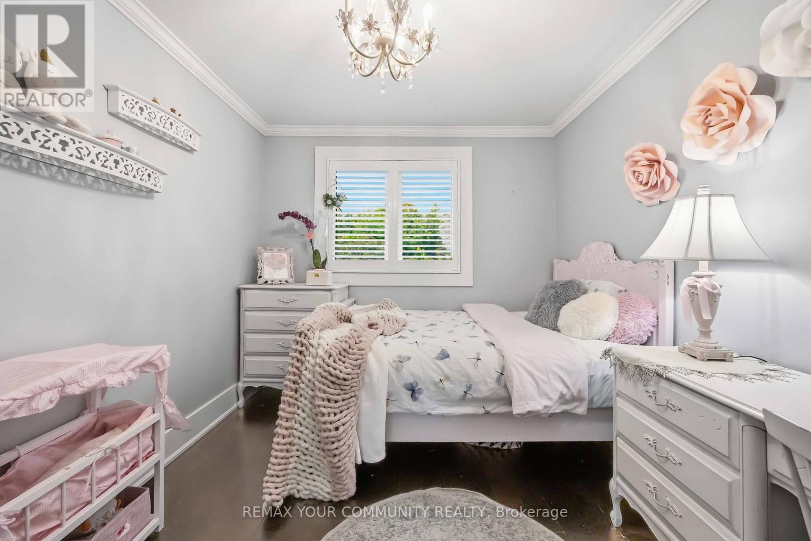 614 RUPERT AVENUE - 30