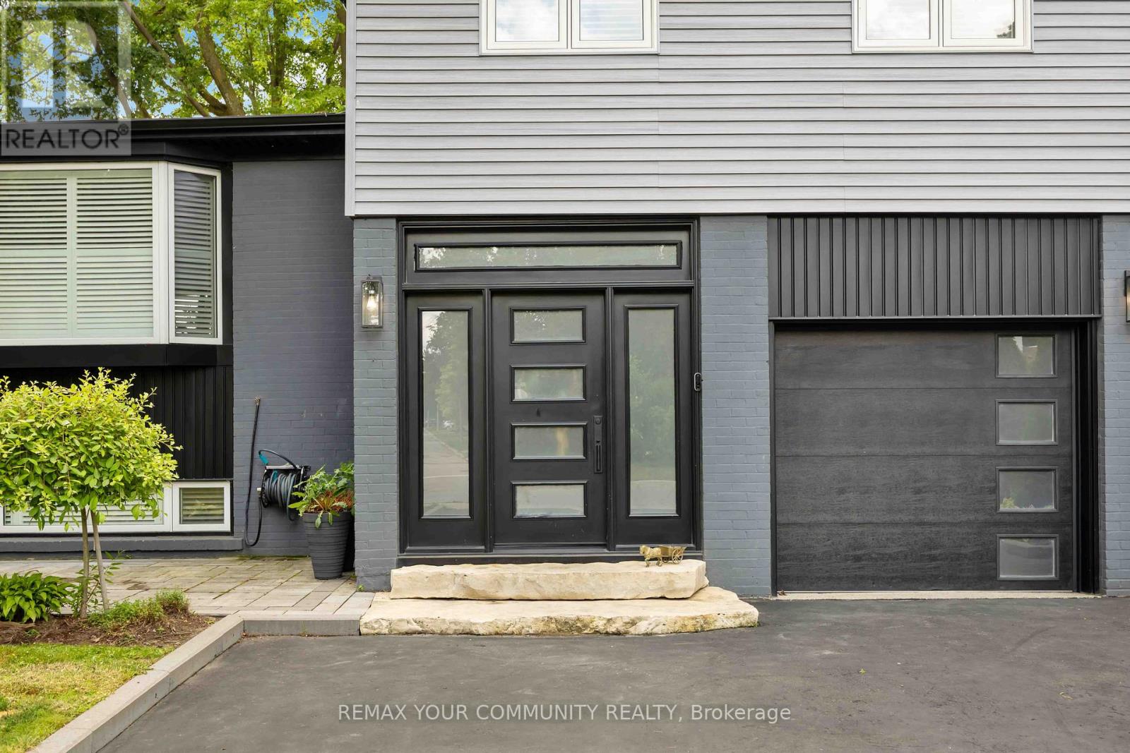 614 RUPERT AVENUE - 4