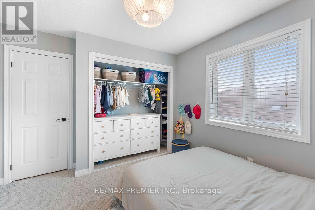 1248 MARY-LOU STREET - 34