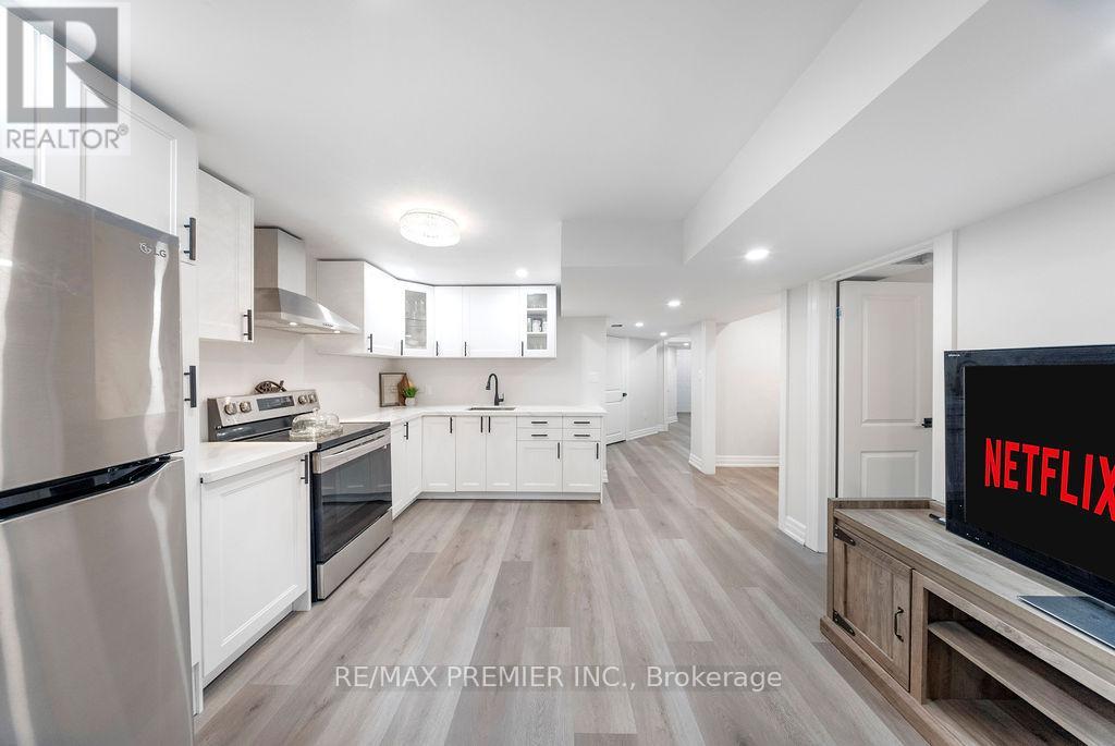 1248 MARY-LOU STREET - 38