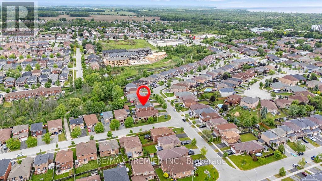 1248 MARY-LOU STREET - 48