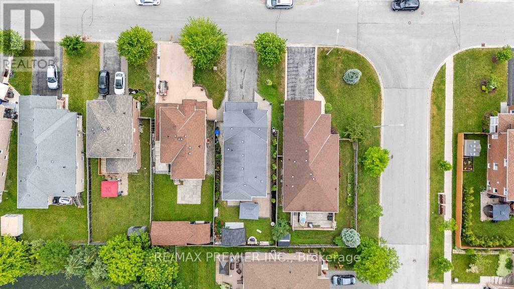 1248 MARY-LOU STREET - 50