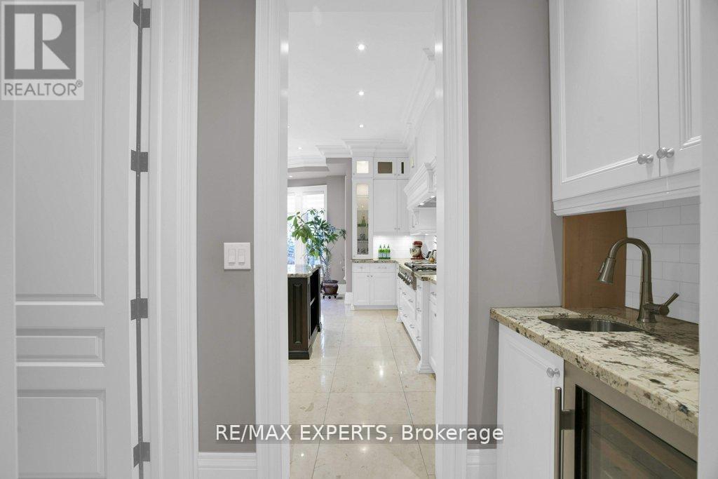 188 KING HIGH DRIVE - 20