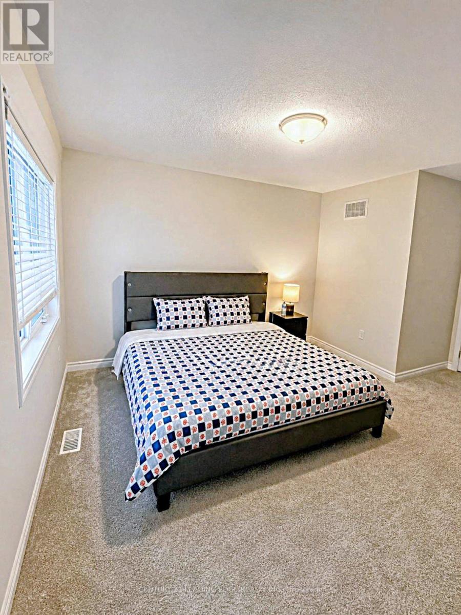 5 FUSILIER DRIVE - 9