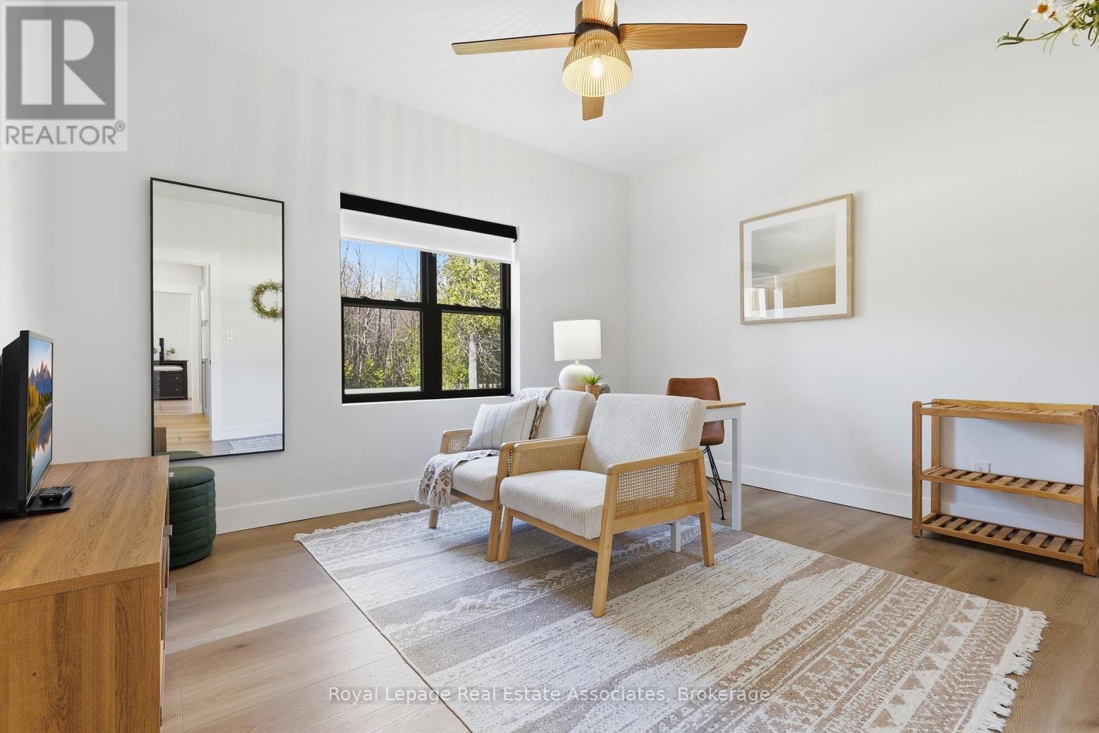 18 TAMARAC ROAD - 23
