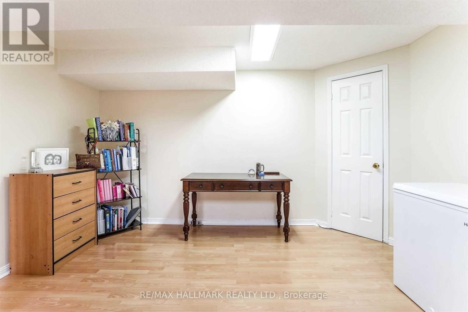 #17 2006 GLENADA CRESCENT - 21