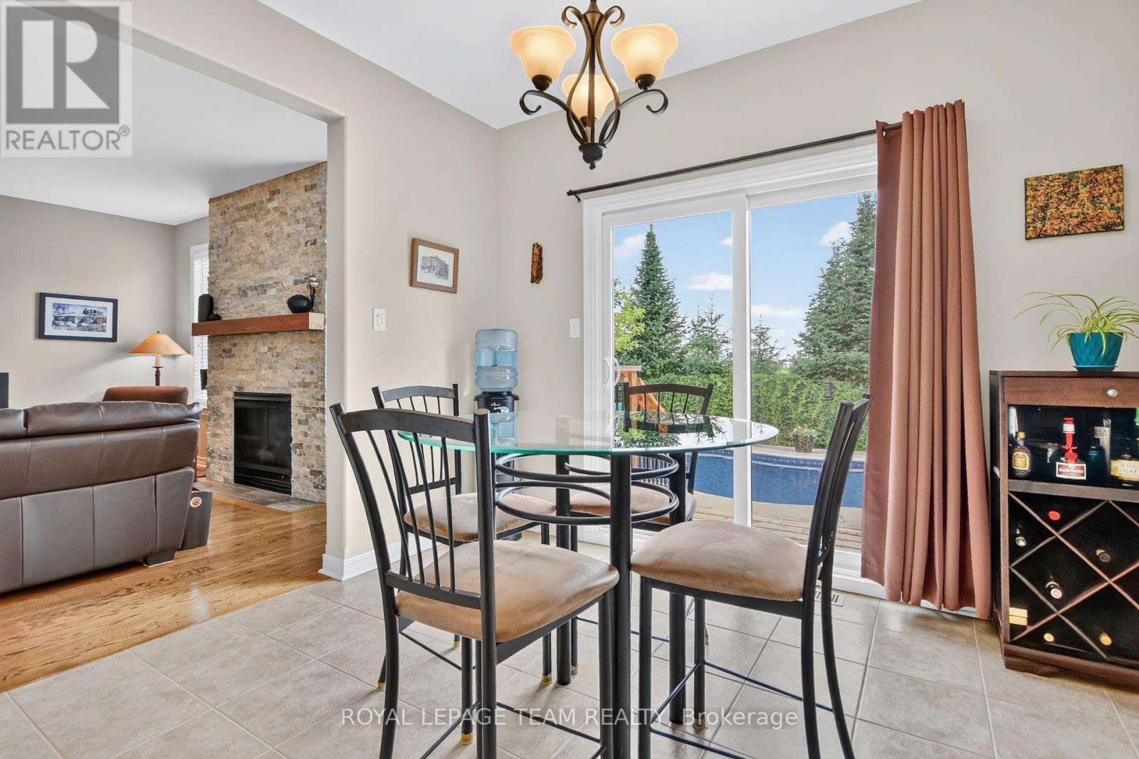 6293 OTTAWA STREET W - 15