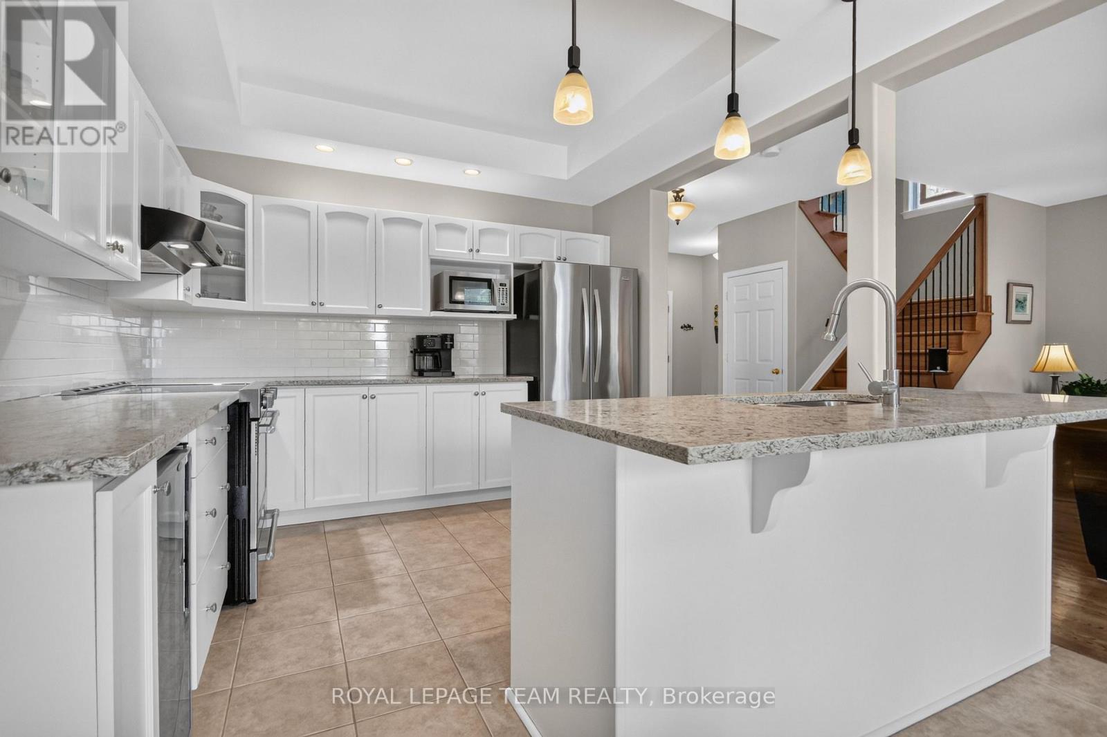 6293 OTTAWA STREET W - 13
