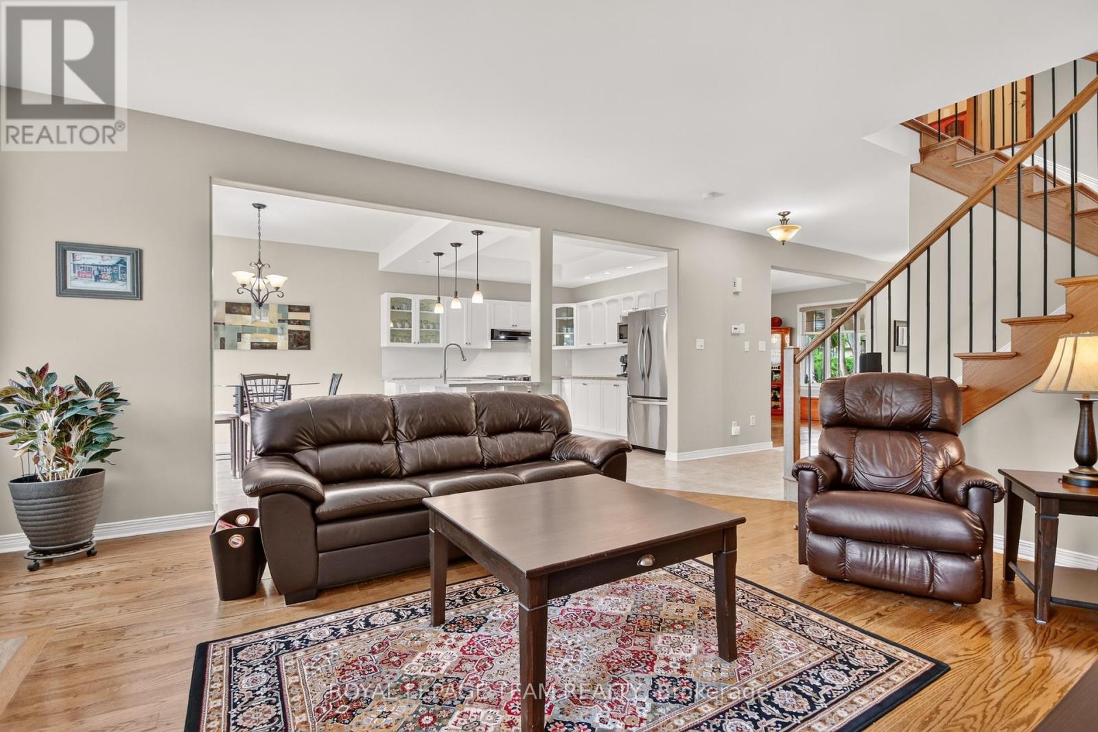 6293 OTTAWA STREET W - 18