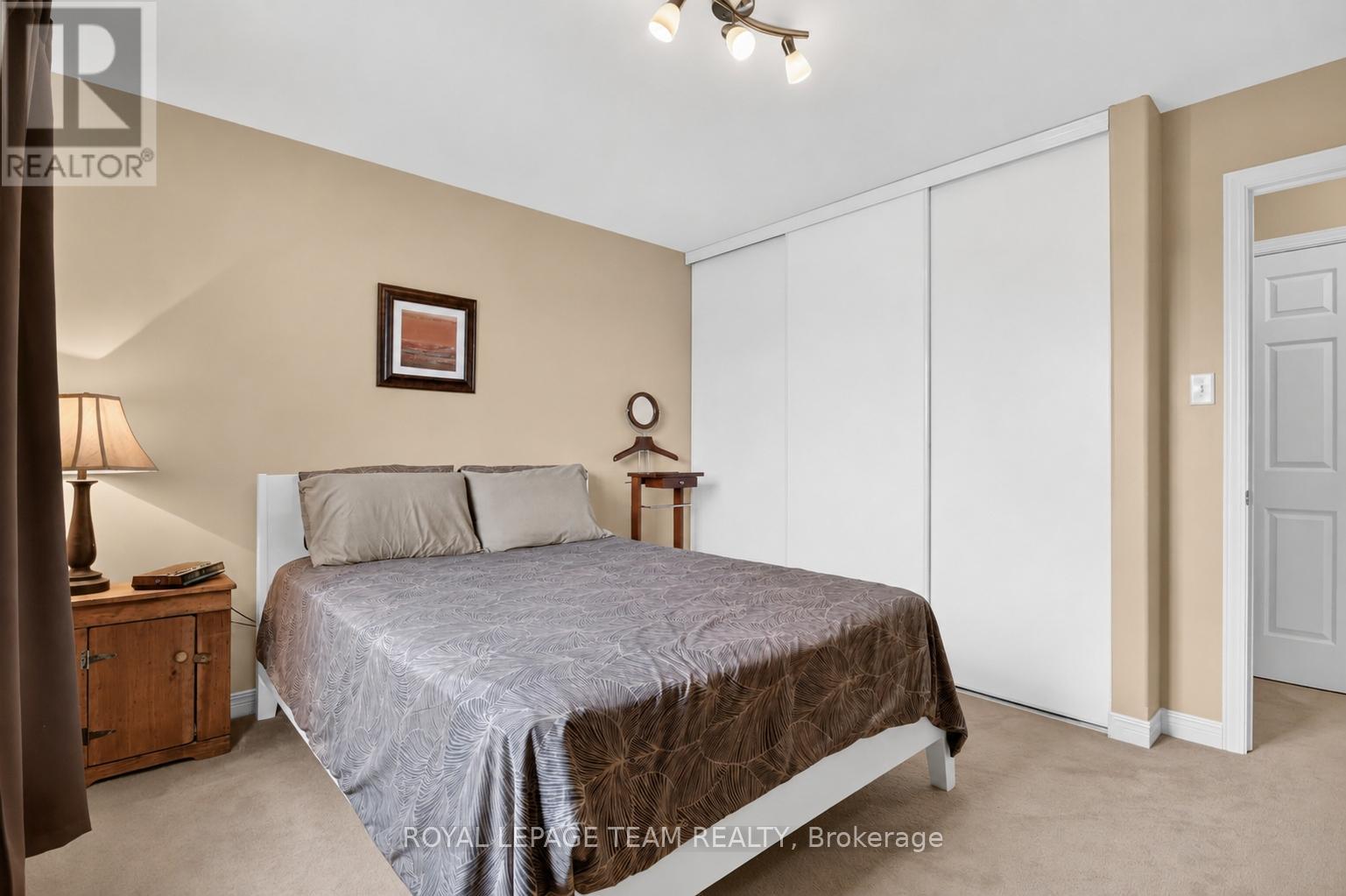 6293 OTTAWA STREET W - 35