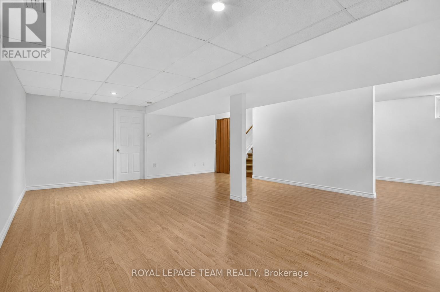 6293 OTTAWA STREET W - 38
