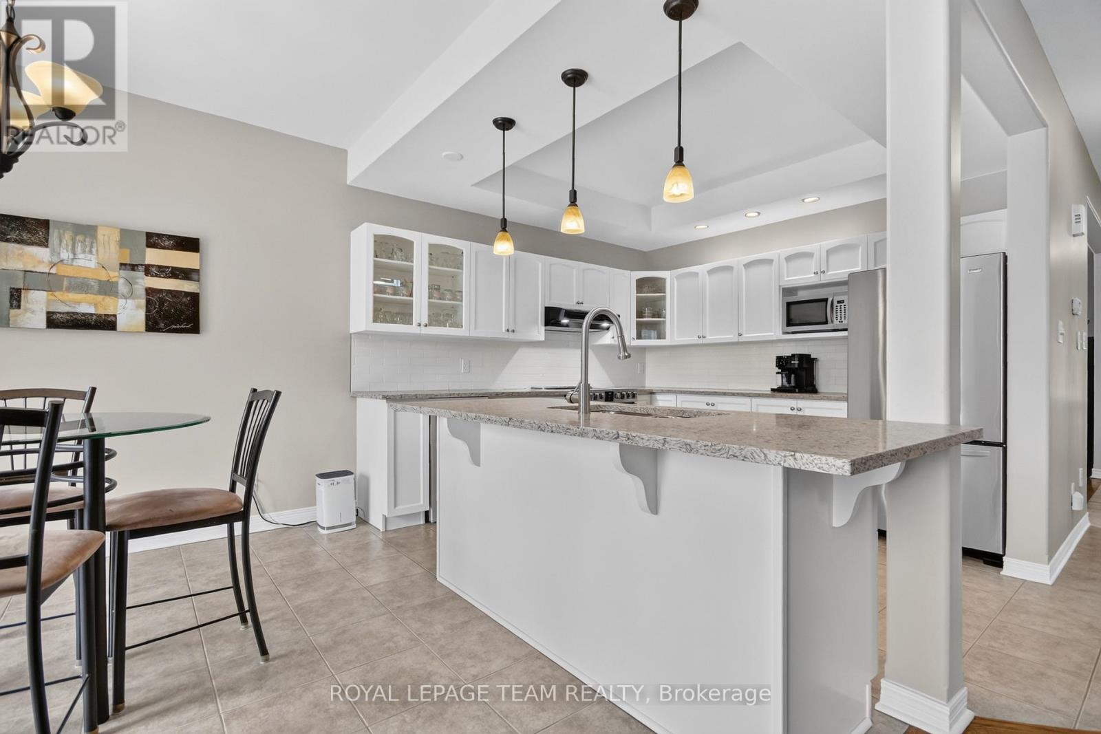 6293 OTTAWA STREET W - 8