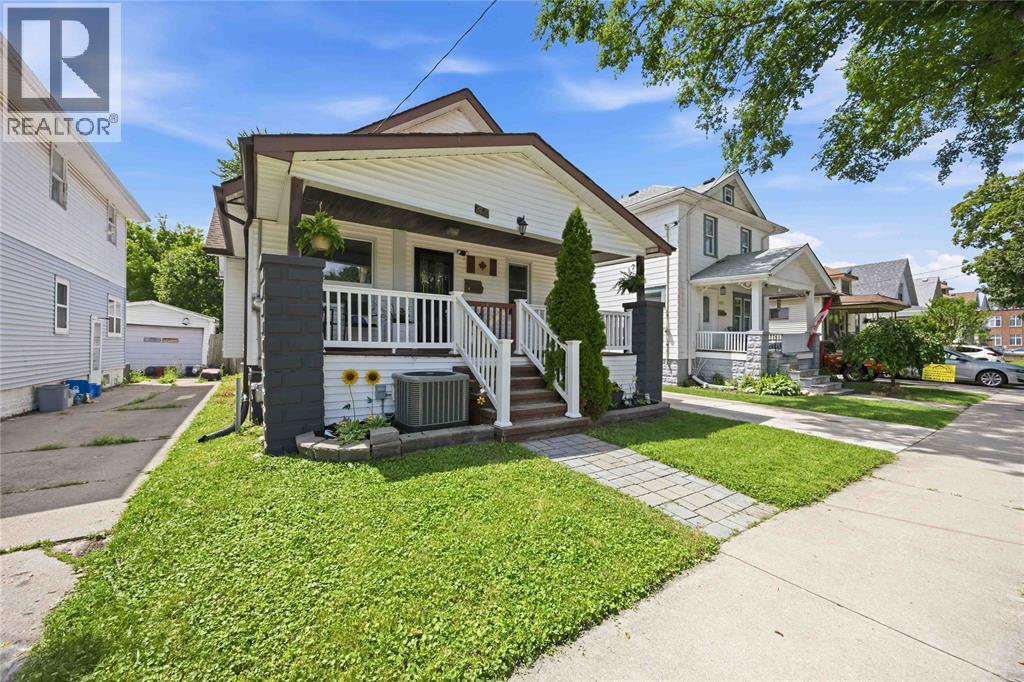 251 HARKNESS STREET - 3