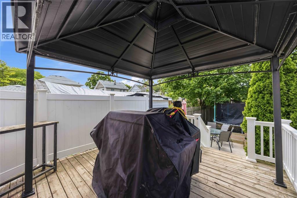 251 HARKNESS STREET - 34