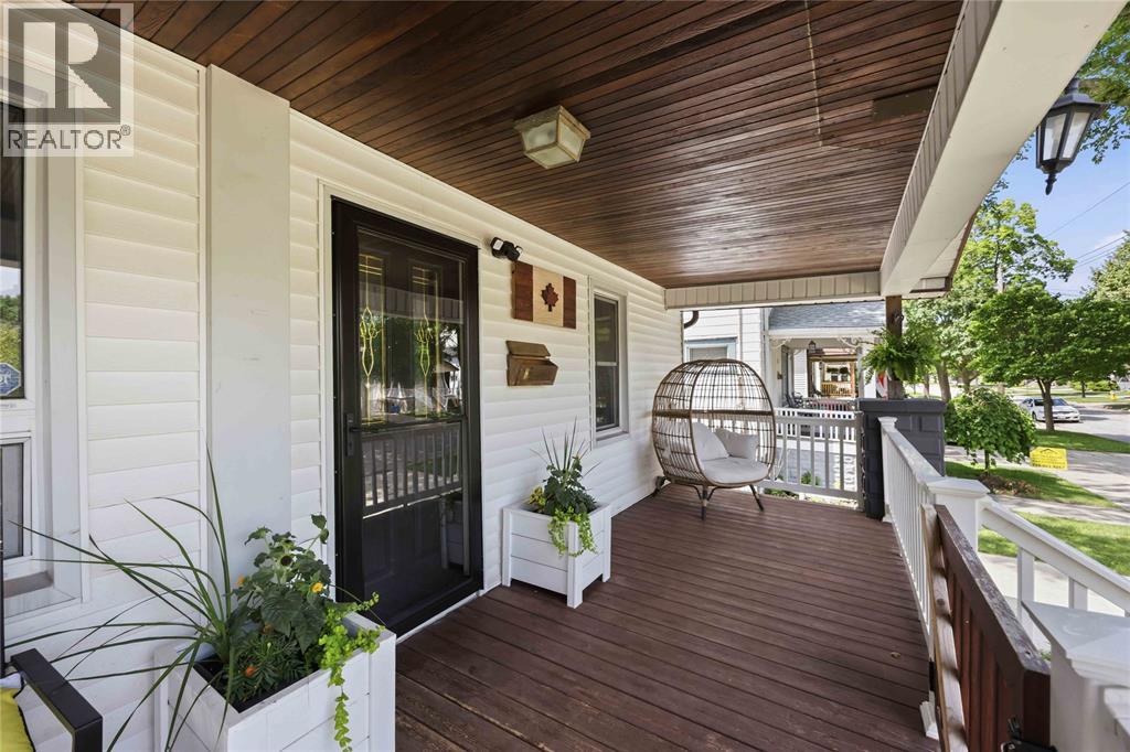 251 HARKNESS STREET - 5